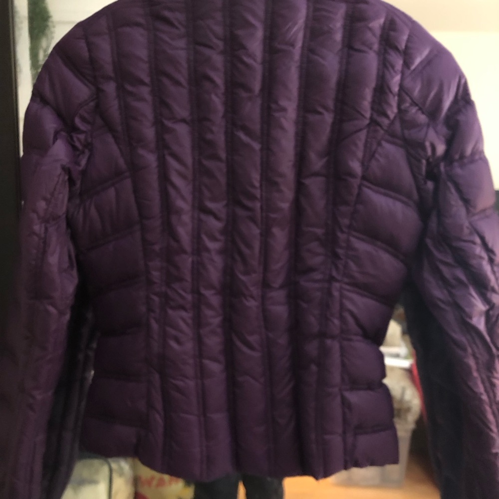 Laundry Quilted Puffer Coat.
Beautiful Color!! - Picture 3 of 3